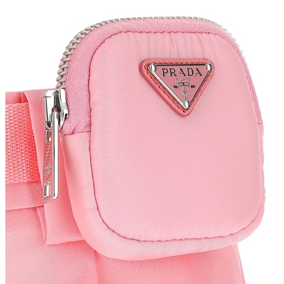 Prada belted Re-Nylon shorts - Picture 2 of 12